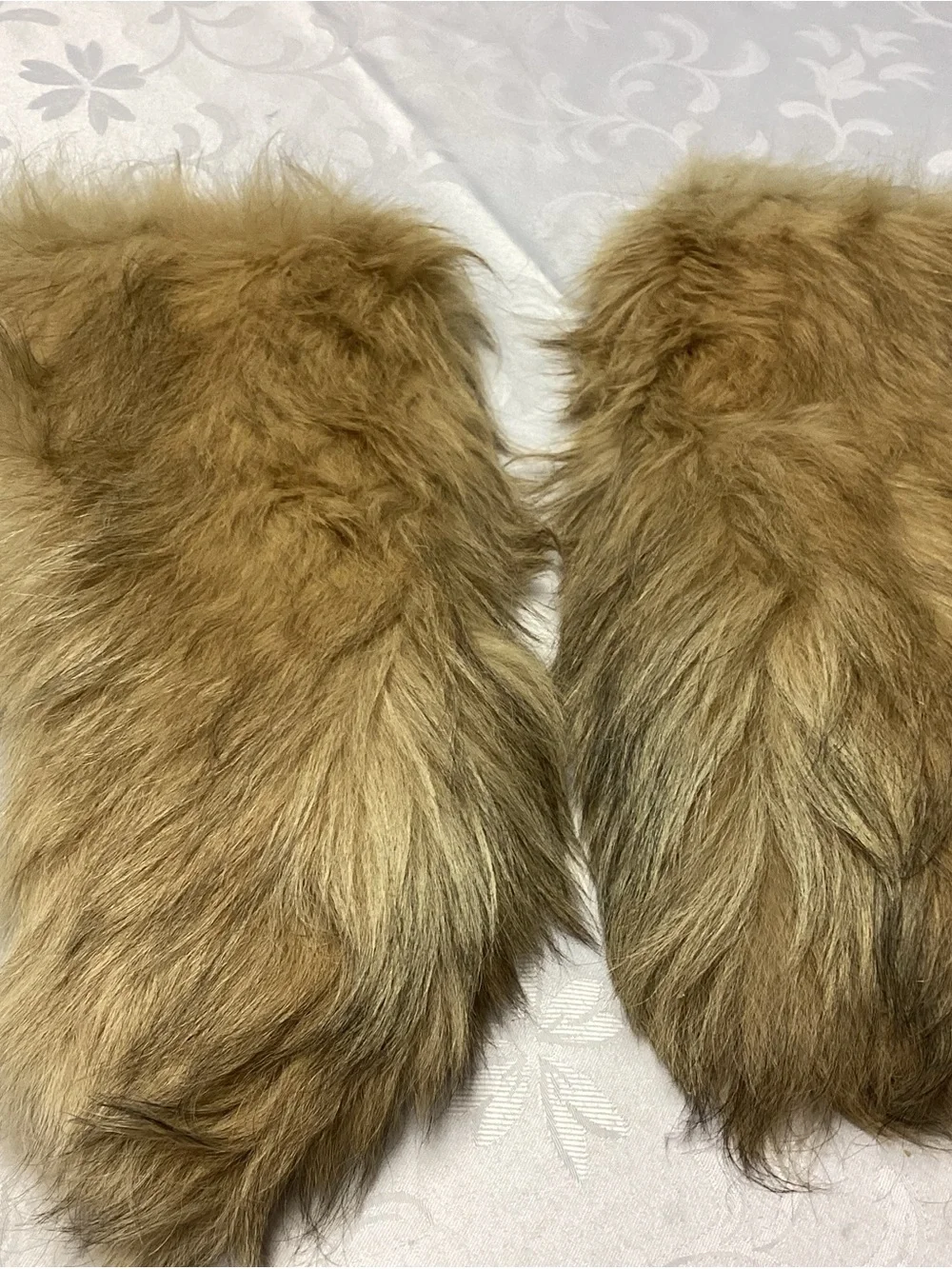 Fur Alaskan amazing vintage Mittens Gigantic sized must see ♥️♥️♥️♥️